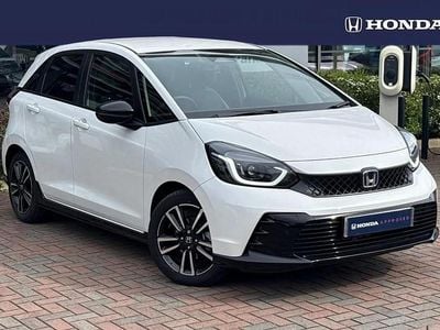 Begagnad Honda Jazz Advance 122 HK (89 kW) 2025 Vit Halvkombi