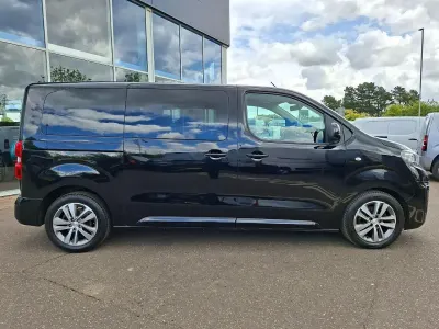 Używany Peugeot Traveller