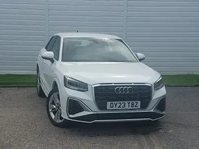 Used Audi Q2 S-Line 150 HP (110 kW) 2023 White SUV