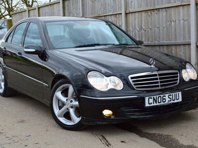 used Mercedes C230 C-Class 2.5Avantgarde SE 7G-Tronic 4dr