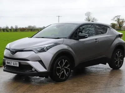 Used Toyota C-HR 116 HP (85 kW) 2018 Silver SUV
