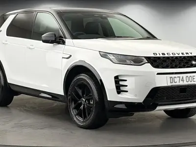 Used Land Rover Discovery Sport SE Dynamic 204 HP (150 kW) 2024 Fuji white SUV