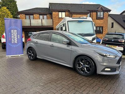 Used Ford Focus ST 185 HP (136 kW) 2017 Grey Hatchback