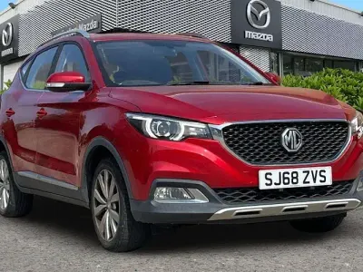 Used MG ZS Excite 106 HP (77 kW) 2018 Red SUV