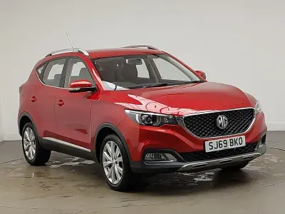 Usado MG ZS Excite 106 CV (77 kW) 2020 Rojo SUV