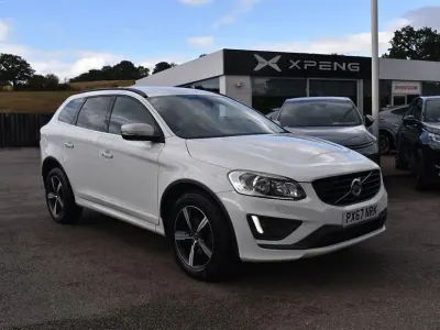 Used Volvo XC60 R-Design 187 HP (137 kW) 2017 White SUV
