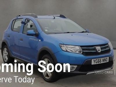 Used Dacia Sandero Lauréate 2015 Blue Hatchback