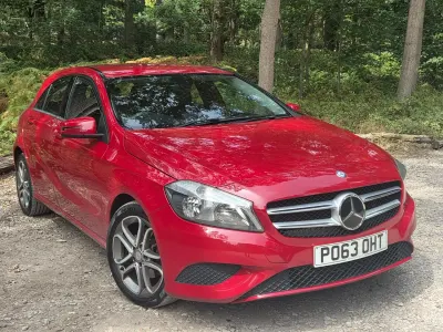 Used Mercedes A180 2013 Red Hatchback