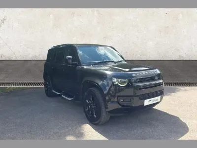 Used Land Rover Defender SE Dynamic 296 HP (217 kW) 2022 Black SUV