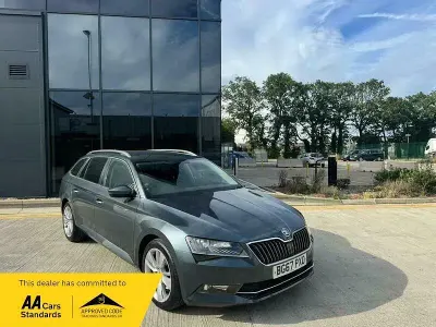 Used Skoda Superb SE L Executive 150 HP (110 kW) 2017 Grey Estate