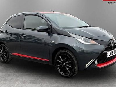 Usado Toyota Aygo x-press 69 HP (50 kW) 2018 Citadino