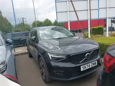 Used Volvo XC40 Ultra 197 HP (144 kW) 2024 Black SUV