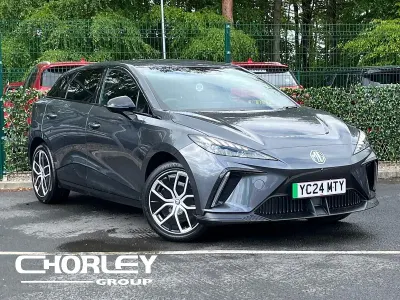 Begagnad MG MG4 EV Trophy 2024 Grå Halvkombi