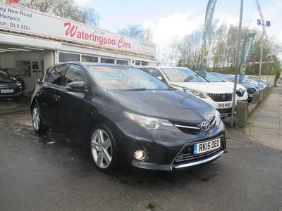 Usado Toyota Auris 90 HP (66 kW) 2015 Cinzento Citadino