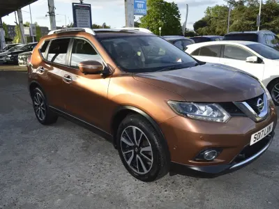 Used Nissan X-Trail Tekna 163 HP (119 kW) 2017 Orange SUV