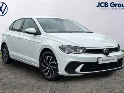 Used VW Polo Life 95 HP (69 kW) 2023 White Hatchback