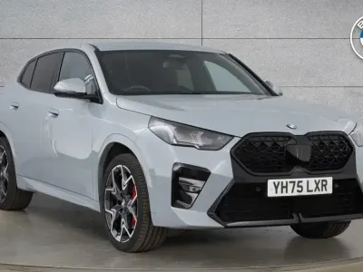 Usado BMW X2 M Sport 168 CV (123 kW) 2025 Gris SUV