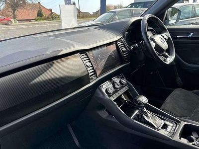 Used Skoda Kodiaq SportLine 150 HP (110 kW) 2022 Race blue metallic SUV