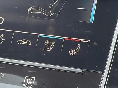 Used Audi SQ8 Advanced 507 HP (372 kW) 2023 Black SUV