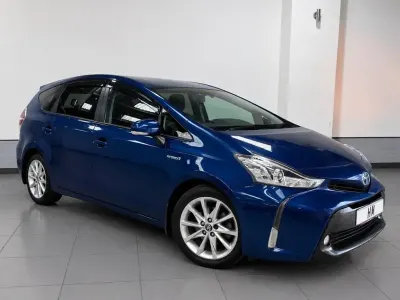 Used Toyota Prius+ 136 HP (100 kW) 2015 Blue MPV