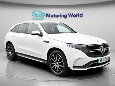 Usado Mercedes EQC400 AMG line 300 kW (408 HP) 2021 Branco SUV
