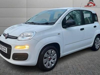 White Used 2015 Fiat Panda Pop Hatchback | £3,995 (Fair price)