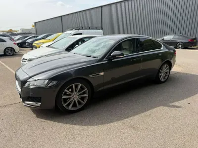 Second-hand Jaguar XF Portfolio 2015 Gri Berlinǎ