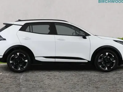 Used Kia Sportage GT-Line 136 HP (100 kW) 2025 White SUV