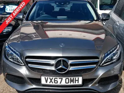 Usado Mercedes C200 184 HP (135 kW) 2017 Cinzento Carrinha