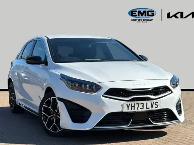 Used Kia Ceed GT-Line 158 HP (116 kW) 2023 White Hatchback