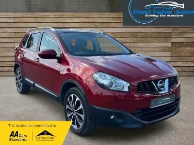 Used Nissan Qashqai +2 N-TEC 110 HP (80 kW) 2011 Red SUV