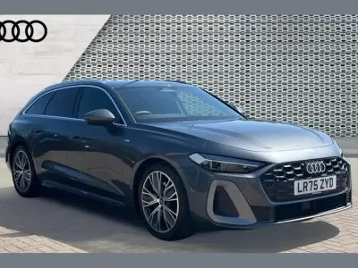 Używany Audi A5 S-Line 200 KM (147 kW) 2025 Szary Kombi