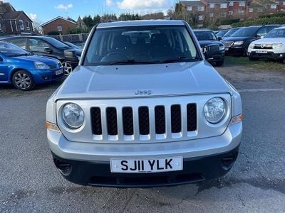 Used Jeep Patriot Sport 174 HP (127 kW) 2011 Silver SUV