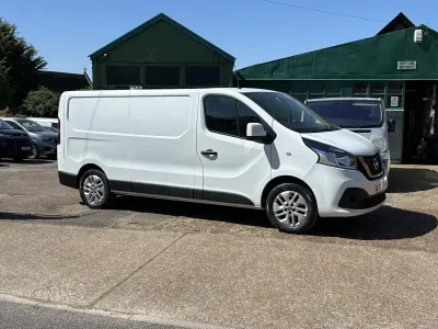 Used Nissan NV300