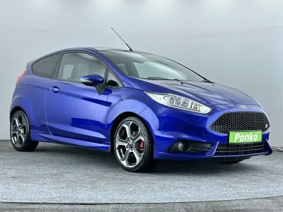 Używany Ford Fiesta ST 2016 Niebieski Hatchback