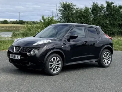 Used Nissan Juke Tekna 2013 Black SUV