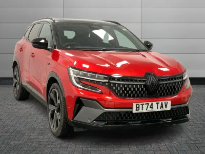 Used Renault Austral Techno Esprit Alpine 200 HP (147 kW) 2024 Red/black  SUV