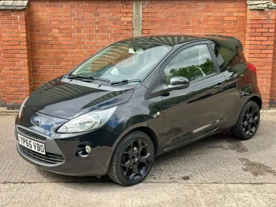 Używany Ford Ka Zetec 69 KM (50 kW) 2016 Czarny Hatchback