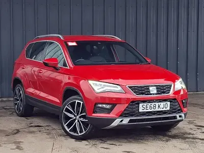 Begagnad Seat Ateca XCELLENCE Lux 150 HK (110 kW) 2019 Röd SUV