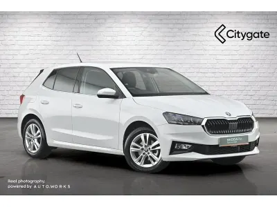 Used Skoda Fabia SE L 85 HP (62 kW) 2025 Moon white metallic Hatchback