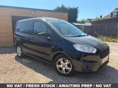 Used Ford Transit Courier Limited 100 HP (73 kW) 2022 Black Van
