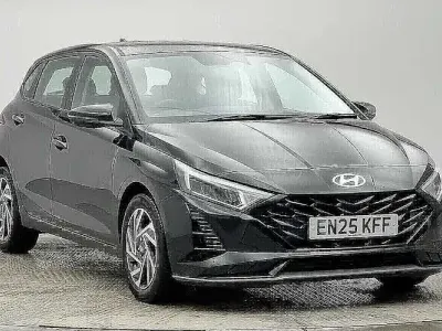 Used Hyundai i10 Premium 79 HP (58 kW) 2025 Black Hatchback