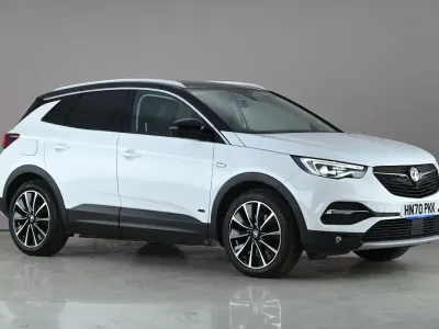 Used Vauxhall Grandland X Ultimate 300 HP (220 kW) 2020 White SUV