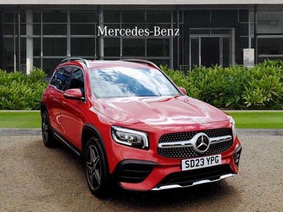 Mercedes GLB220