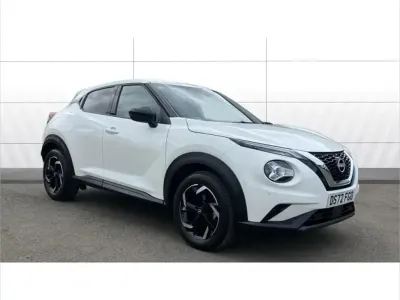 Used Nissan Juke N-Connecta 114 HP (83 kW) 2022 White SUV