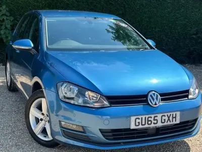 Used VW Golf VII Match 110 HP (80 kW) 2015 Blue Hatchback