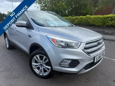 Używany Ford Kuga Zetec 120 KM (88 kW) 2016 Srebrny SUV