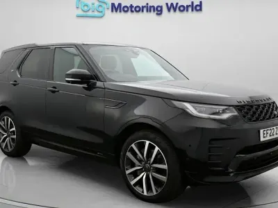 Used Land Rover Discovery SE Dynamic 300 HP (220 kW) 2022 Black SUV