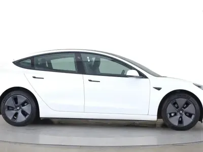 Used Tesla Model 3 Standard Range 208 kW (283 HP) 2021 Sedan
