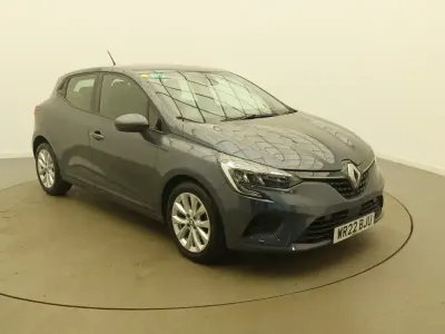 Used Renault Clio Iconic 90 HP (66 kW) 2022 Grey Hatchback